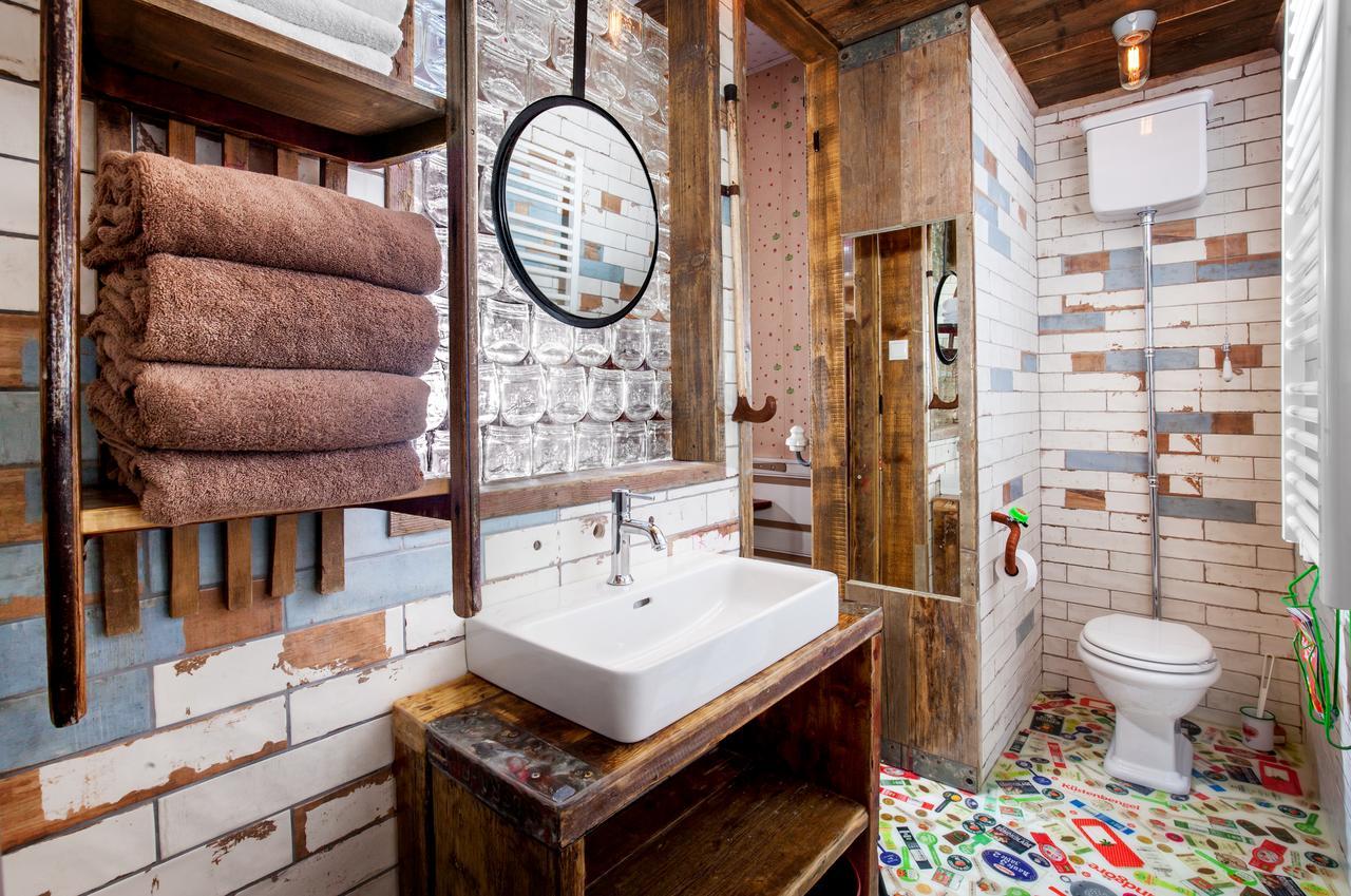 Karls Hotel ALLES PALETTI Rovershagen Exteriör bild